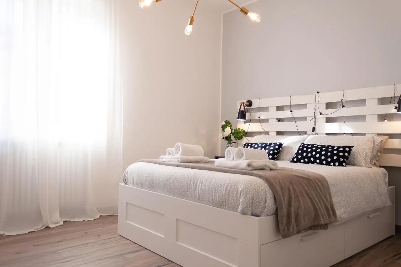 Lucky Home Near Train Station And City Center Verona